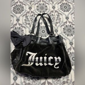 VINTAGE Y2K Juicy Couture Daydreamer Black Velour Handbag